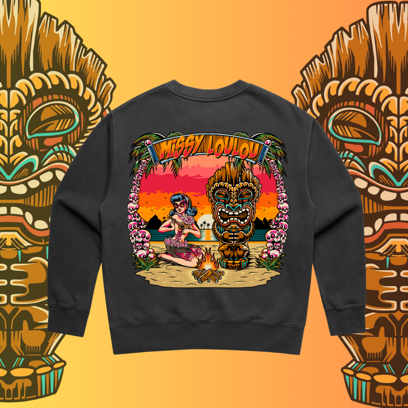 Tiki - Women's relaxed faded crew