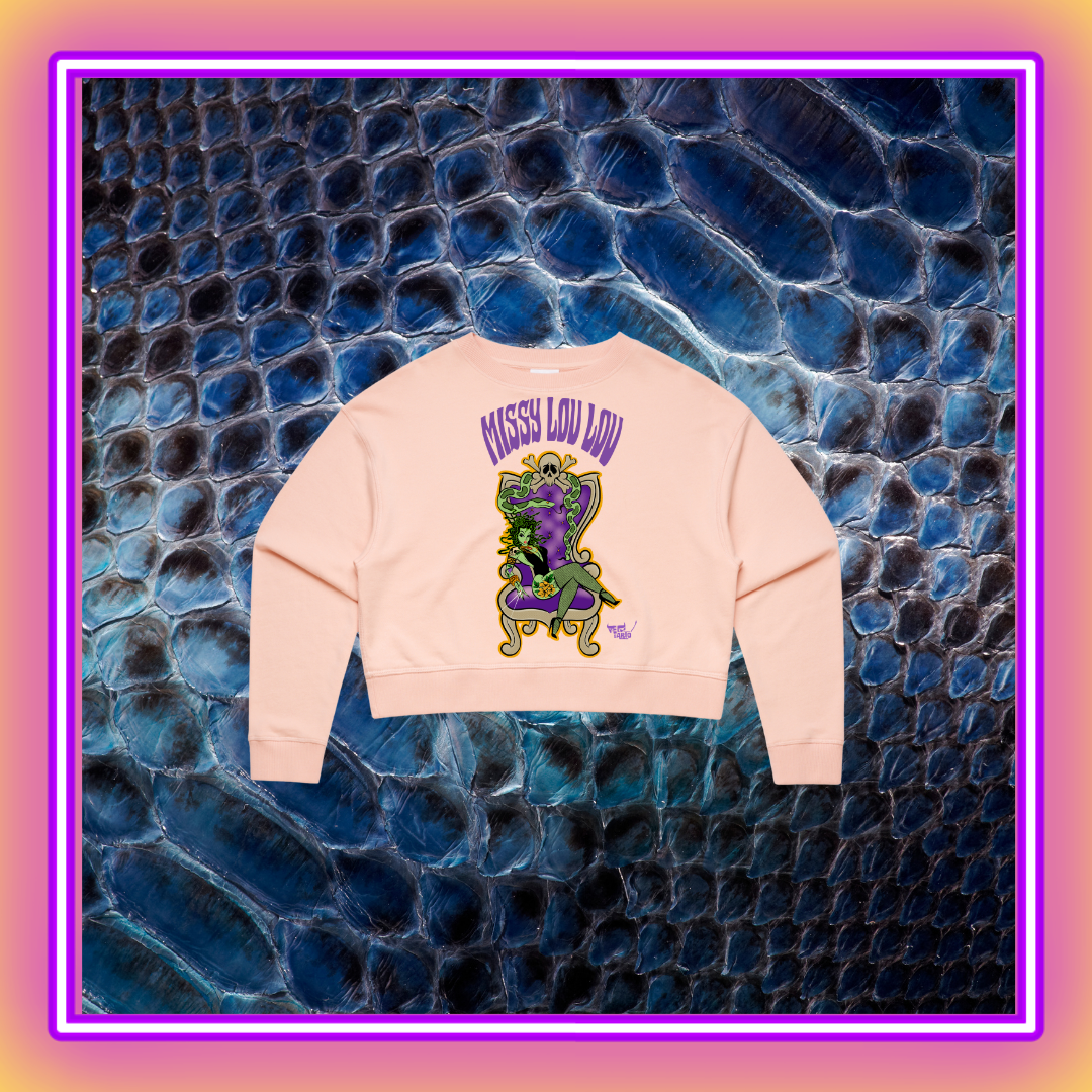 Madam Medusa - Crop crew sweater. Pale pink